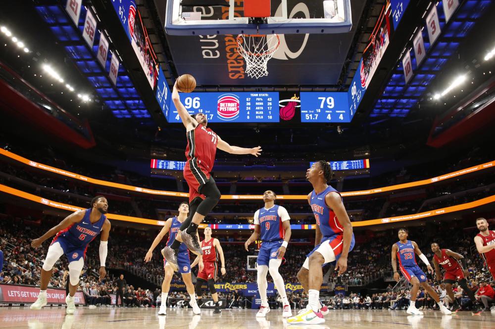 足以说明他 足以说明他