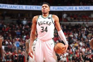 球队阵容臃 球队阵容臃