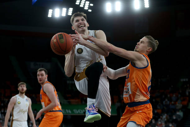 新体育场项 新体育场项