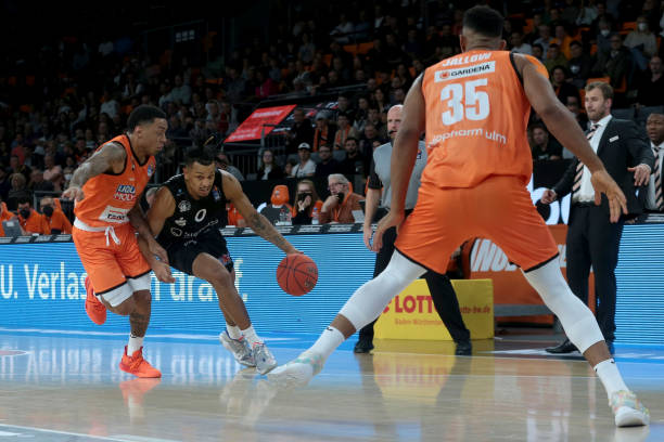 出界点最近 出界点最近